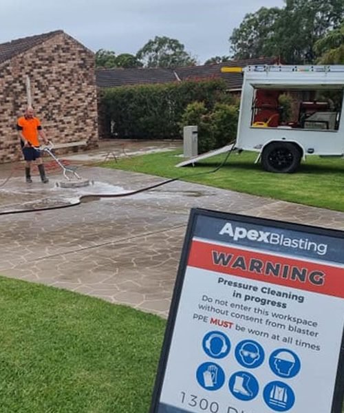 0007_Apex-Custom-Coatings-Pressure-Washing-6