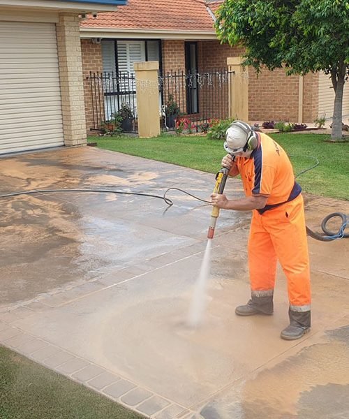 0008_Apex-Custom-Coatings-Pressure-Washing-5