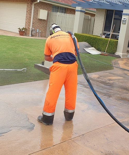 0009_Apex-Custom-Coatings-Pressure-Washing-4